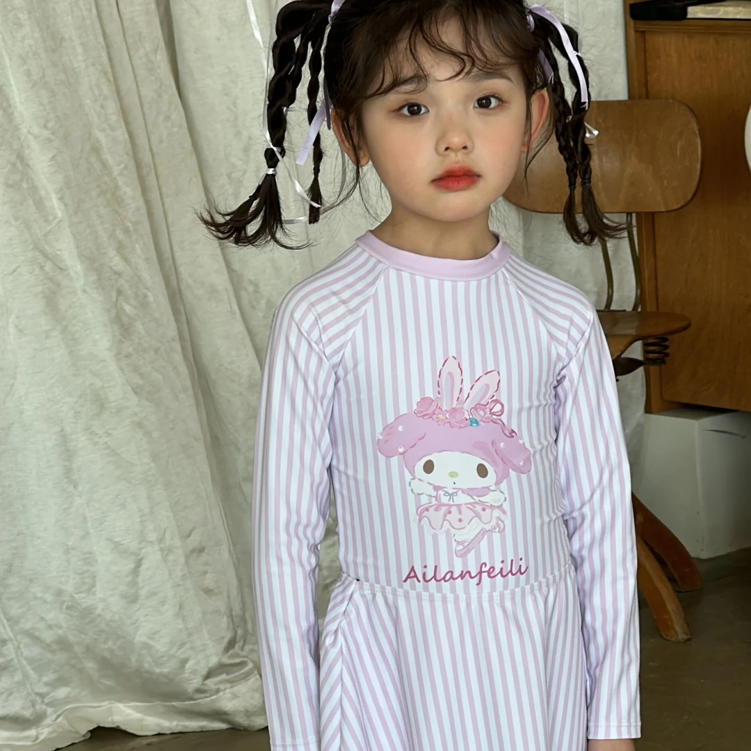 儿童泳衣女宝连体平角美乐蒂超显白女童泳衣夏季新款