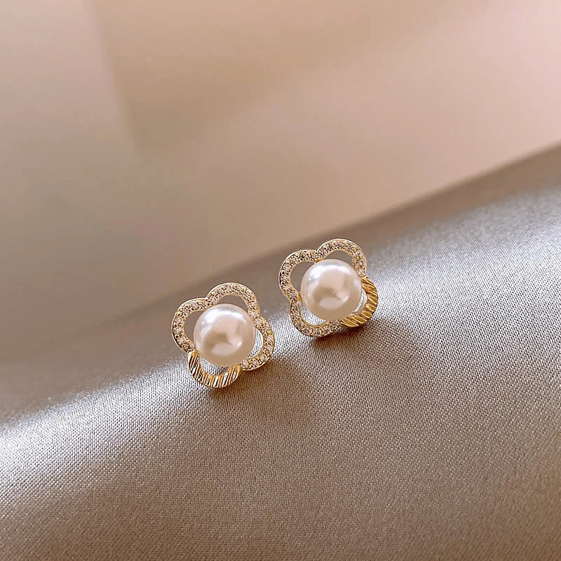 合金仿珍珠耳饰 简约气质新款爆款耳环小众设计感时尚百搭耳饰潮