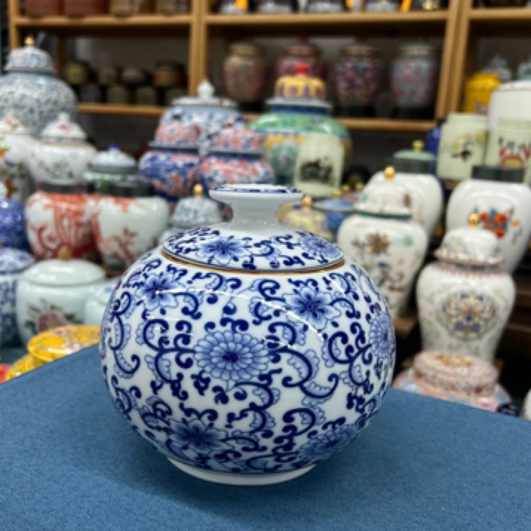 天地方圆青花缠枝莲螺纹罐陶瓷密封罐茶叶罐一罐多用