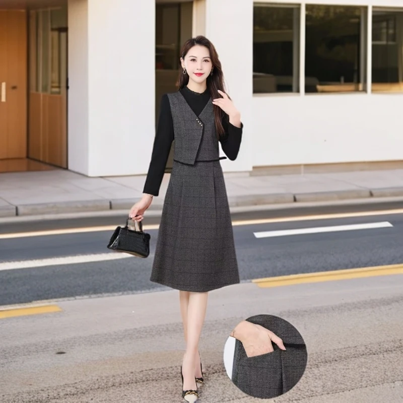 B35#灰【木兮兮专属】2026年秋冬季新款气质显瘦收腰休闲时尚连衣裙