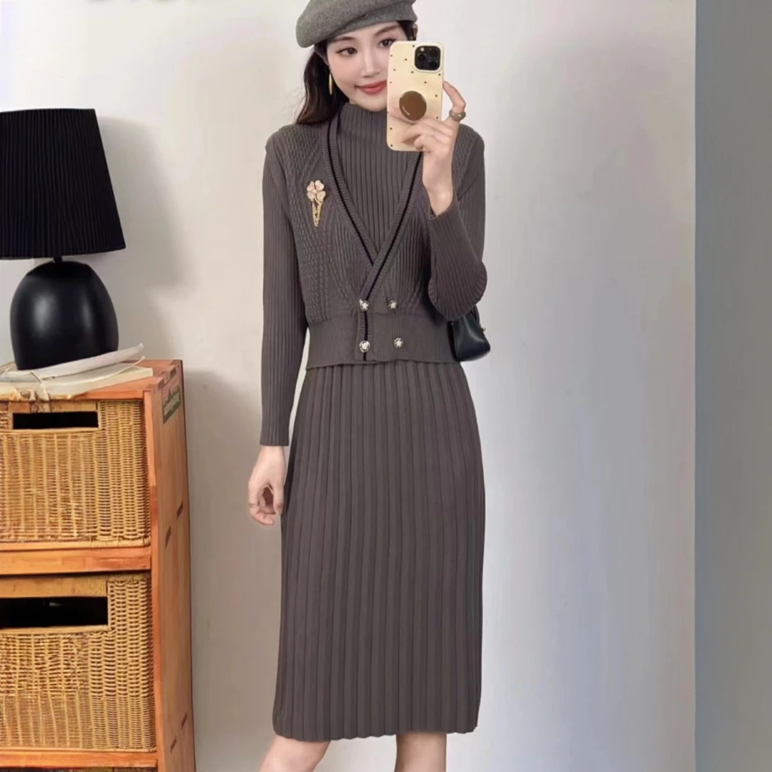 编码C071-C080#【木兮兮专属】2025年秋冬季新款气质显瘦时尚连衣裙