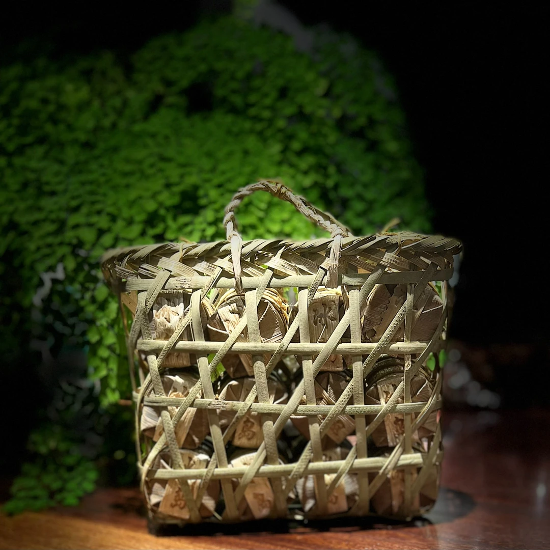 【酣饮堂】冰岛古树饼干茶672g1提