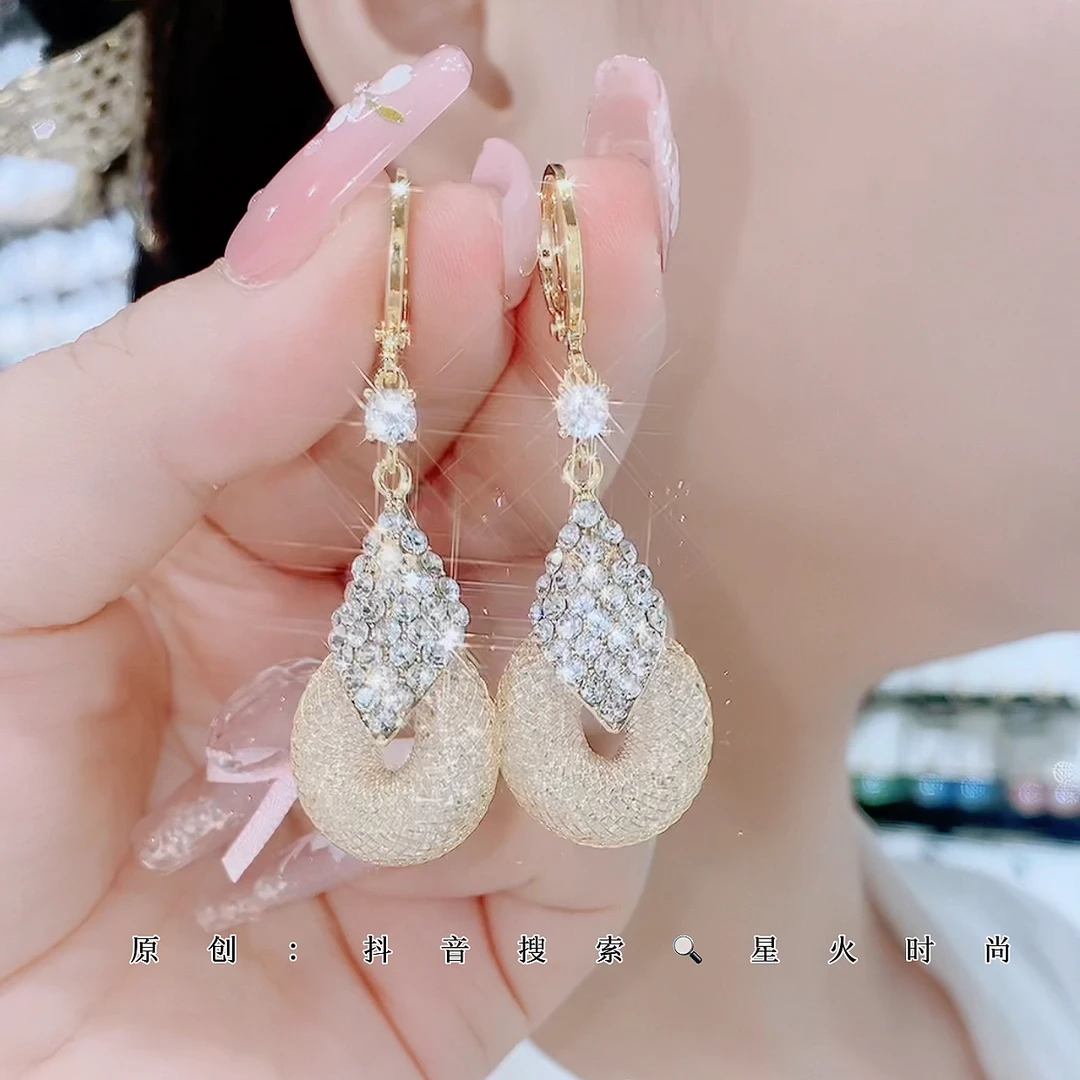 铜合金玻璃耳饰 805-淑女高级经典银针潮流百搭小众重工耳环