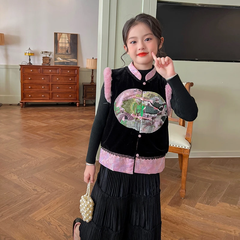 栀了成长记童装女童中国风丝绒马甲秋冬新款儿童盘扣绣花背心外穿