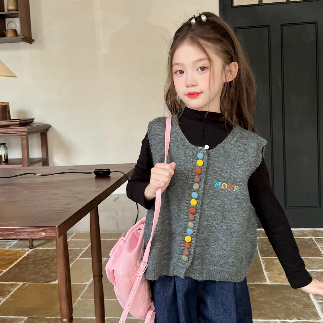 栀了成长记童装女童复古针织马甲秋装裤子打底衫无袖背心外穿上衣