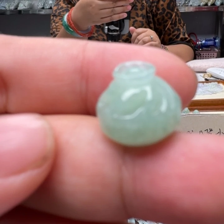 翡翠颈饰未镶嵌福利