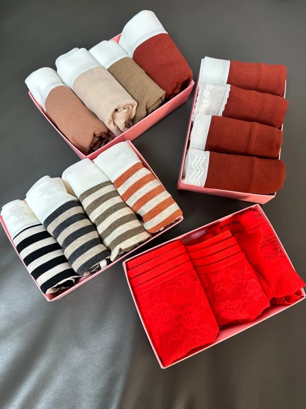 秘密～工！ 超好质感 中腰一片式无痕短裤 磨毛绒感秋冬女