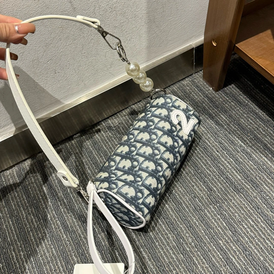 95新 Dior/迪奥 迪奥蓝色数字2包/5103614