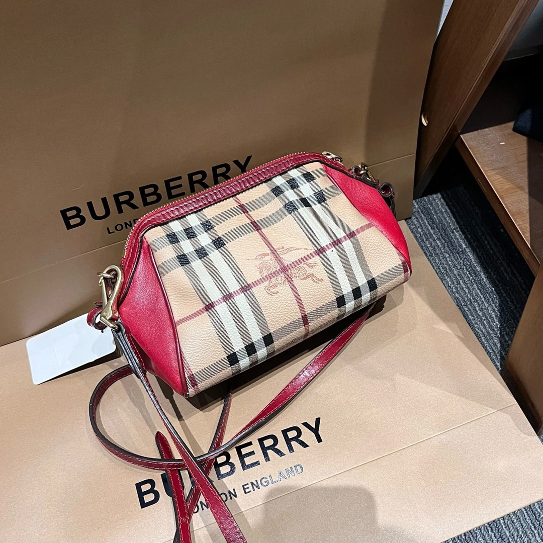 95新 BURBERRY/博柏利 巴宝莉战马单肩包小号/4694723
