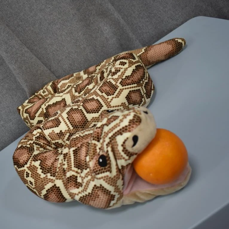 YZ儿童毛绒玩具蛇 搞怪型手套玩偶蛇大号逼真大蟒蛇