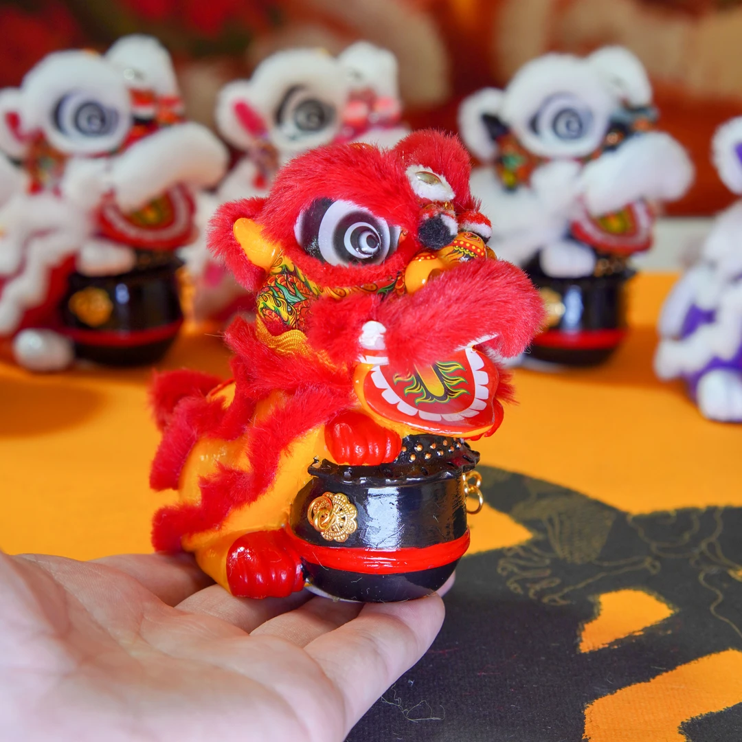 宝藏文创舞狮醒狮狮鼓汽车车载车内中控装饰品小摆件文创文化摆件