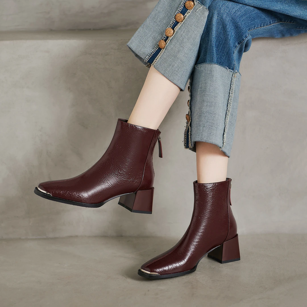 2024秋冬新款气质时尚潮流欧美风粗跟短靴44477