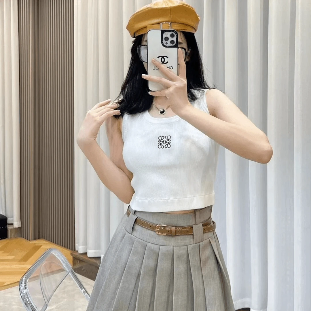 LOEWE罗意威白色背心短款 -
