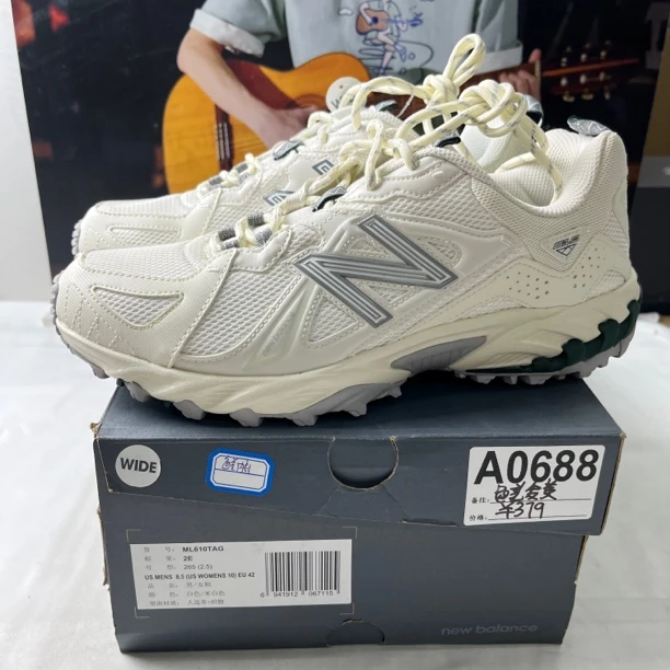 A0688 NEW BALANCE ML610TAG 42码数运动鞋 直播微瑕疵 无售后
