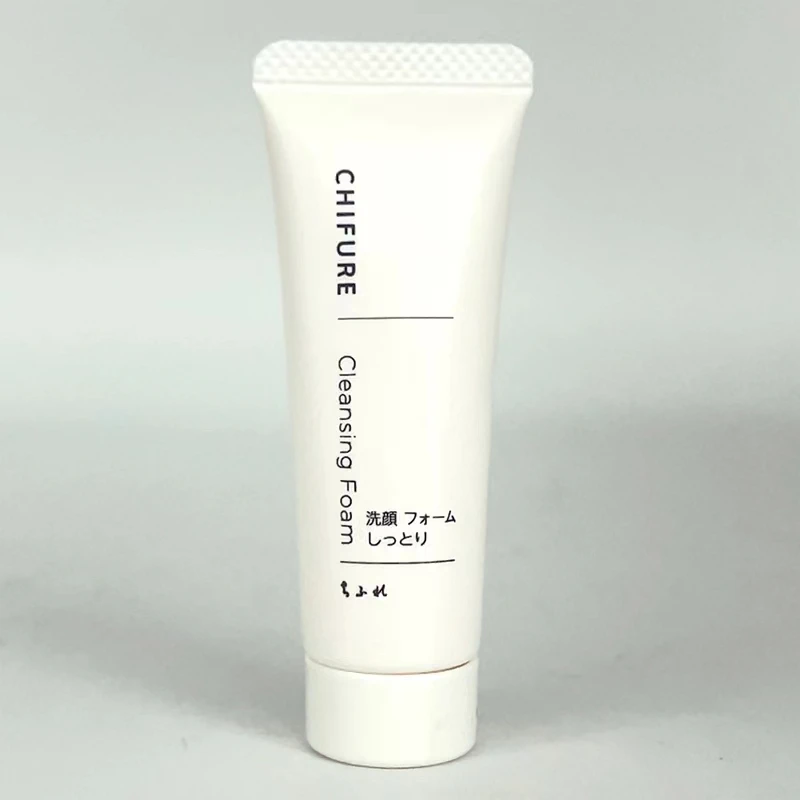 日本CHIFURE千妇恋保湿洗面奶温和清洁15g/支
