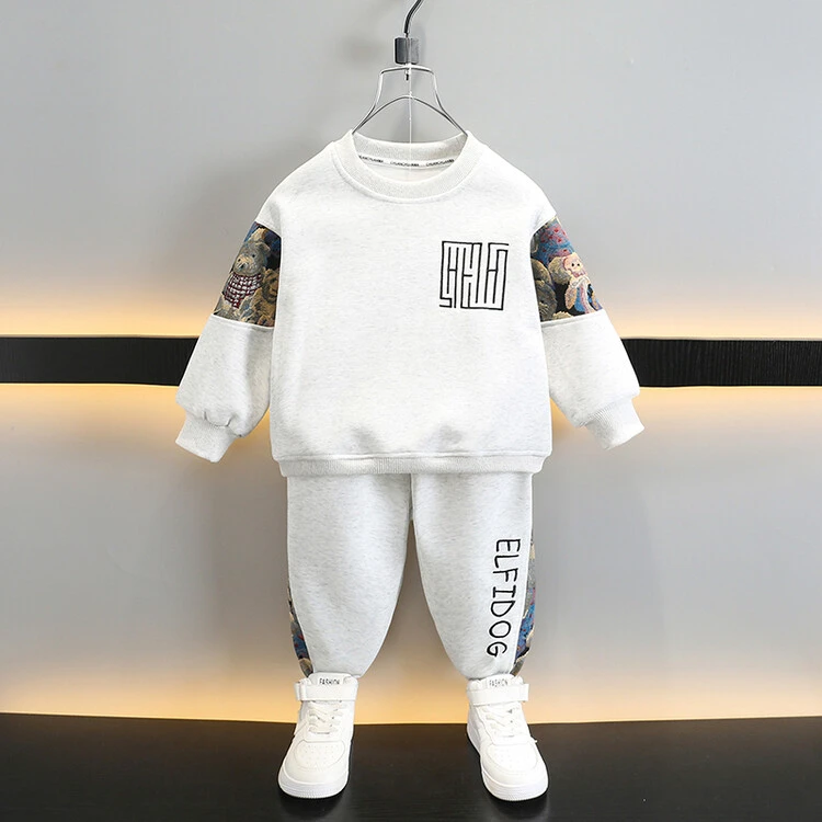 时髦宝宝春秋款简约韩版运动童装男童套装2024新款帅气春季两件套