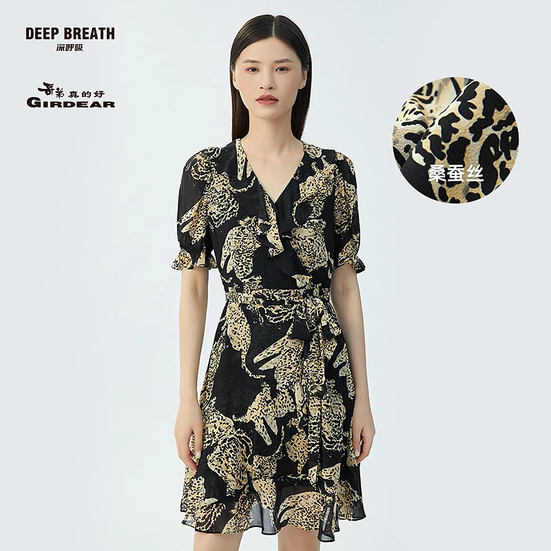 DEEP BREATH深呼吸哥弟真的好复古泡泡袖桑蚕丝收腰连衣裙A500201