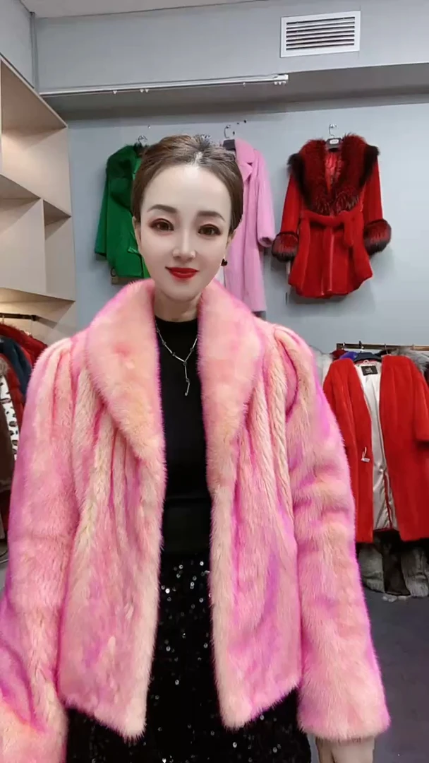 秋冬女士年轻款整貂毛进口水貂皮草宽松貂皮长袖炫彩色V领潮外套