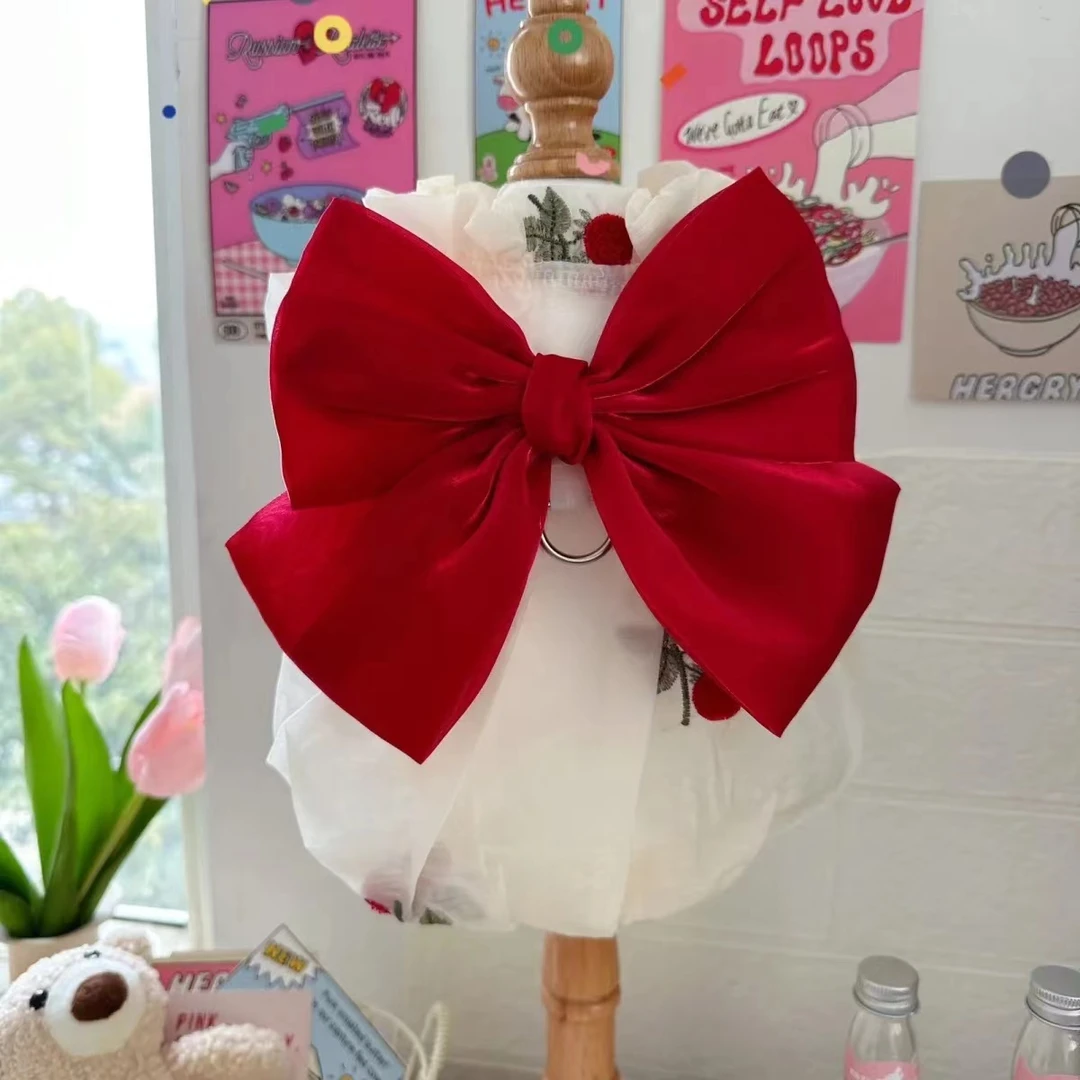 猫咪狗狗春夏流光纱公主裙宠物可牵引防晒衣服布偶弹力防掉毛