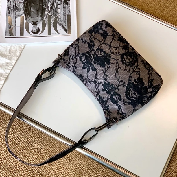 95新 GUCCI/古驰 紫色缎面蕾丝hobo
