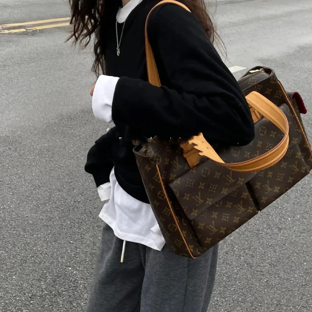 95新 LouisVuitton/路易威登 大号骆驼包手提单肩包