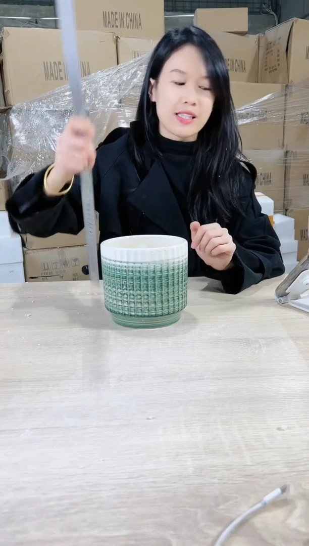 【闪购商品】陶瓷15cm以下条纹白口刷色小号15X14