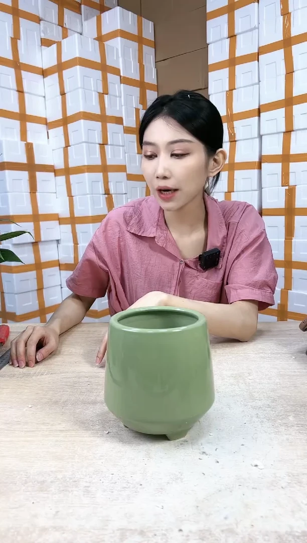 【闪购商品】陶瓷20CM以下高脚绿花釉13x16