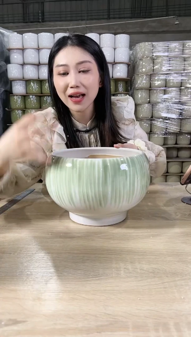 【闪购商品】陶瓷20CM以下圆球刷色大号24x18