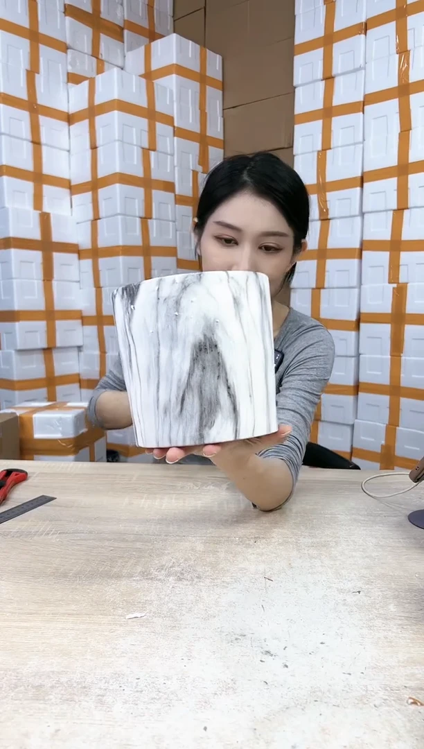 【闪购商品】陶瓷20CM以下高筒大理石中号16x15