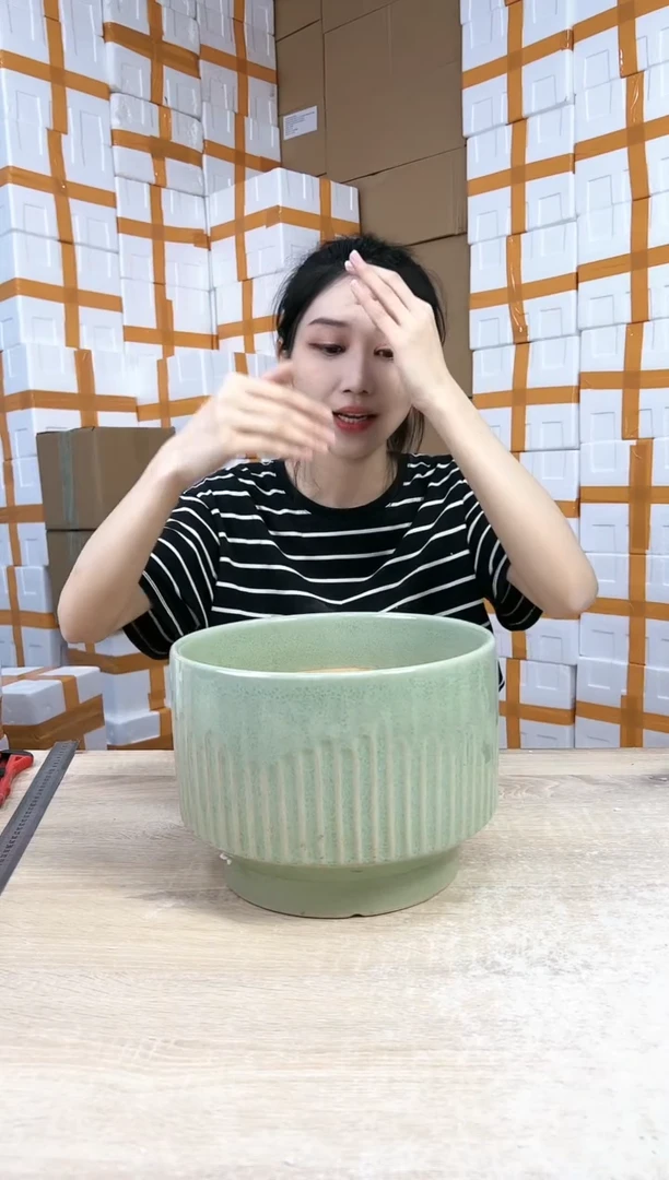 【闪购商品】陶瓷20CM以下蝴蝶兰绿花釉大号26x19