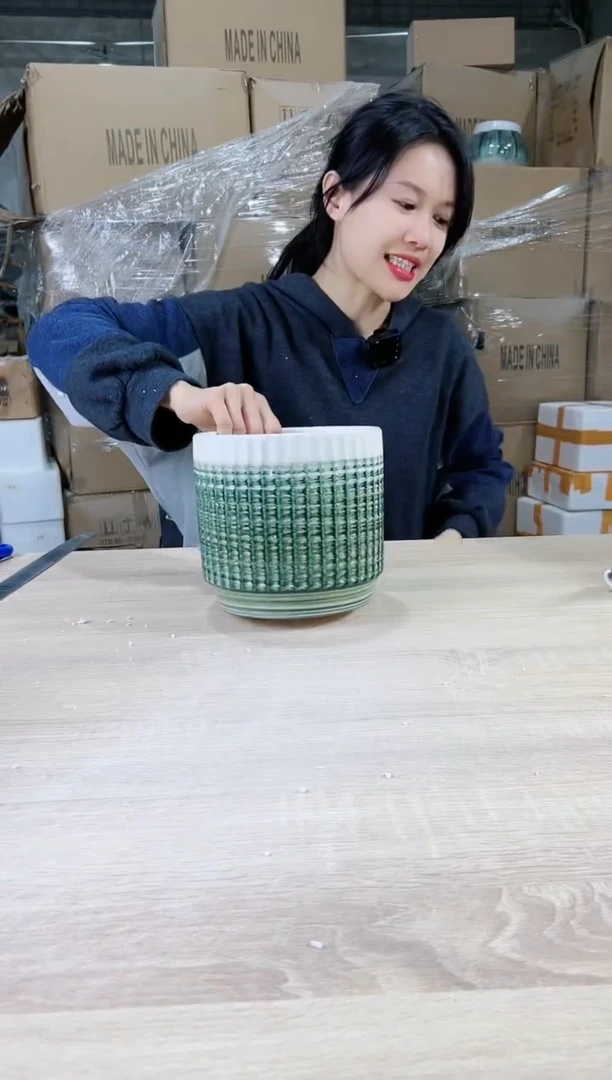 【闪购商品】陶瓷15cm-20cm条纹白口刷色中号18X16