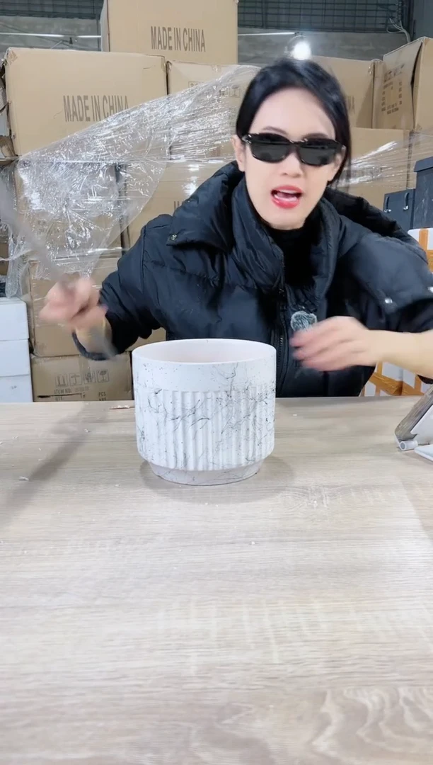 【闪购商品】复合15cm以下半条纹白飞丝中号17X14