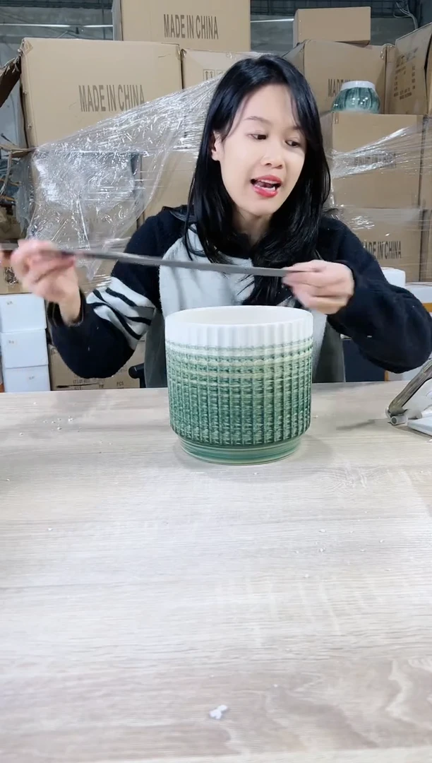 【闪购商品】陶瓷15cm-20cm条纹白口刷色中号18X16