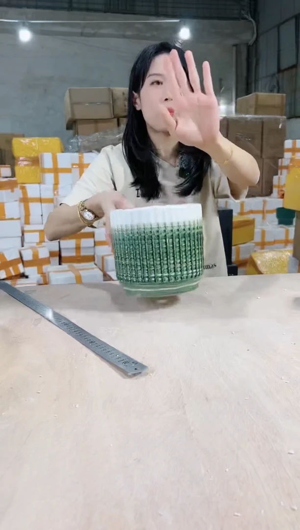 【闪购商品】陶瓷15cm-20cm条纹白口刷色中号18X16