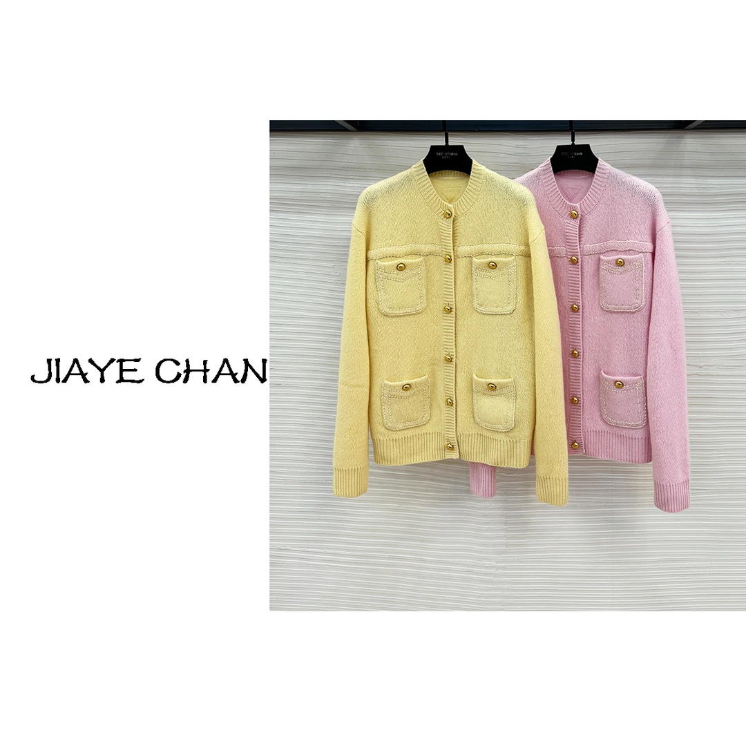 JIAYE CHAN   显白软糯糯宽松针织开衫