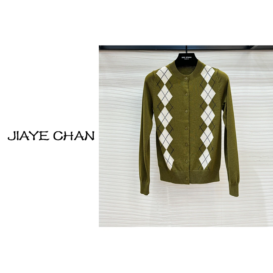 JIAYE CHAN   早秋撞色菱格针织开衫