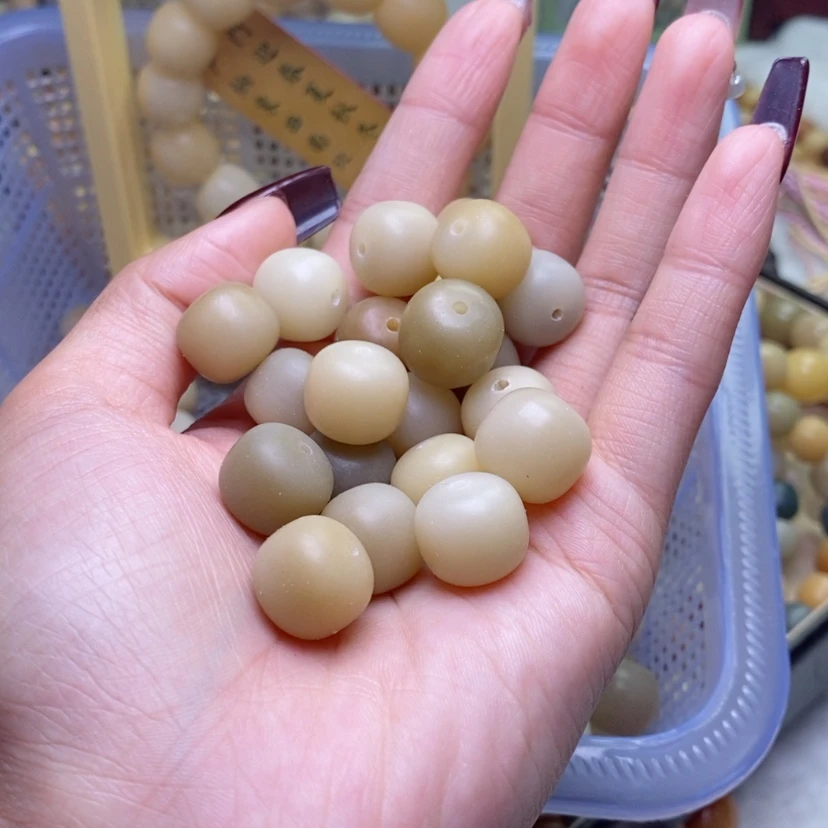 【闪购商品】白玉菩提吊坠20颗干磨