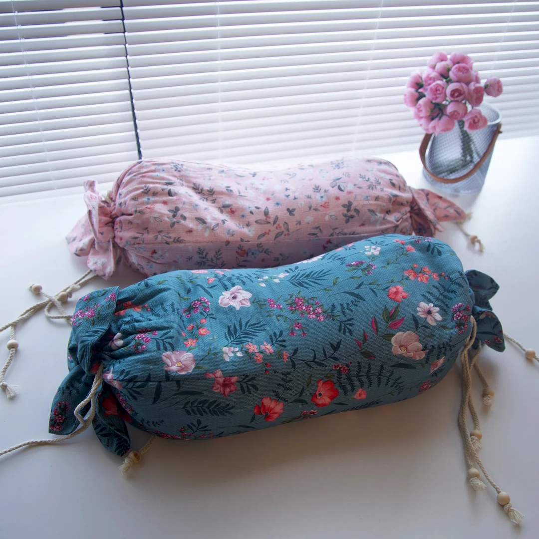 【品诺家居】新款-100%全棉双层纱护颈糖果荞麦枕-甜荞多功能休闲枕