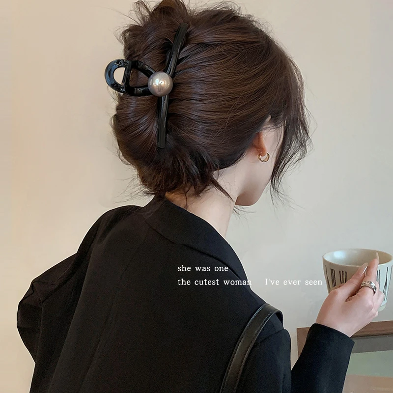 大号黑色发夹早秋发卡亮面盘发抓夹女2025新款后脑勺鲨鱼夹子头饰