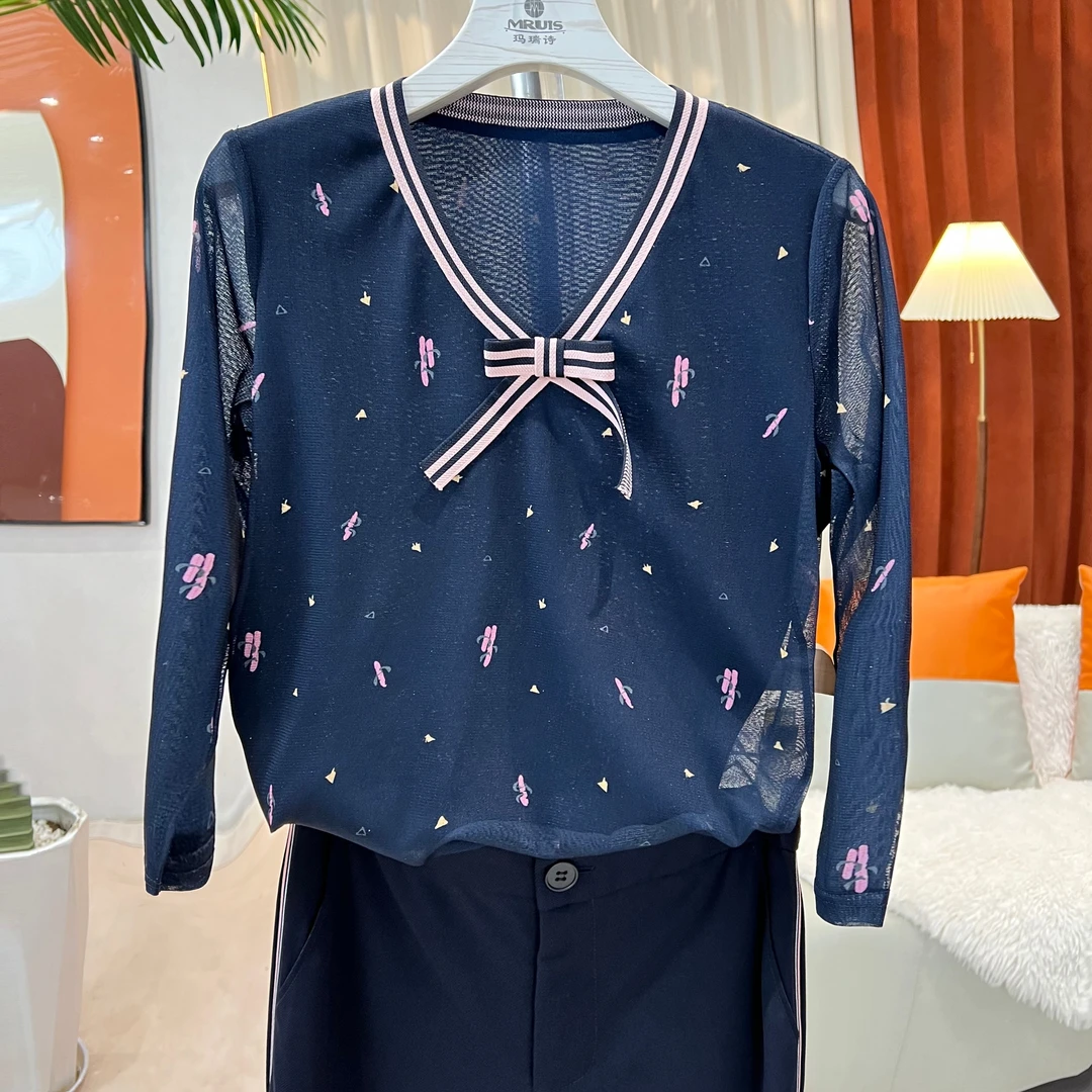 【新品】专柜蓝粉仙人掌简约蓝色中袖针织衫 女士百搭修身 t5032