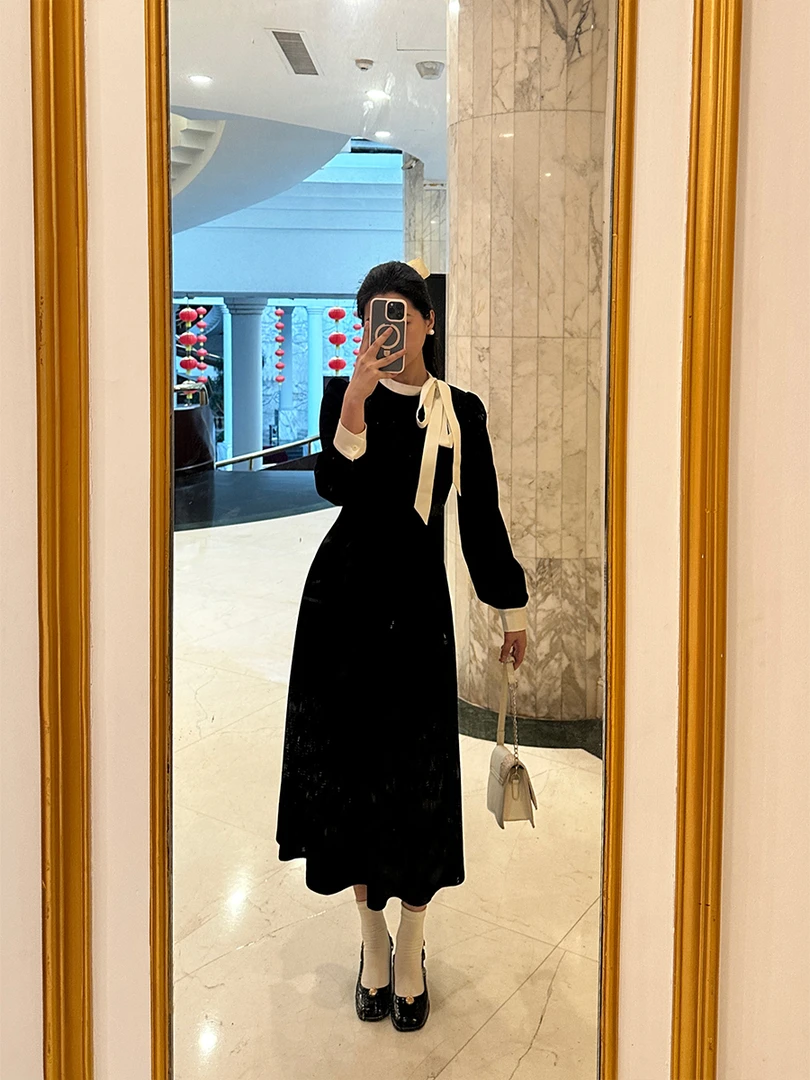 六指导 顶楼千金 法式高级感撞色高腰长裙泡泡袖显瘦加绒连衣裙女