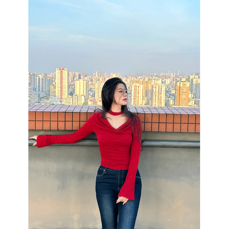 六指导 心动警报 复古荡领修身长袖上衣收腰显瘦抽褶遮肉针织T恤