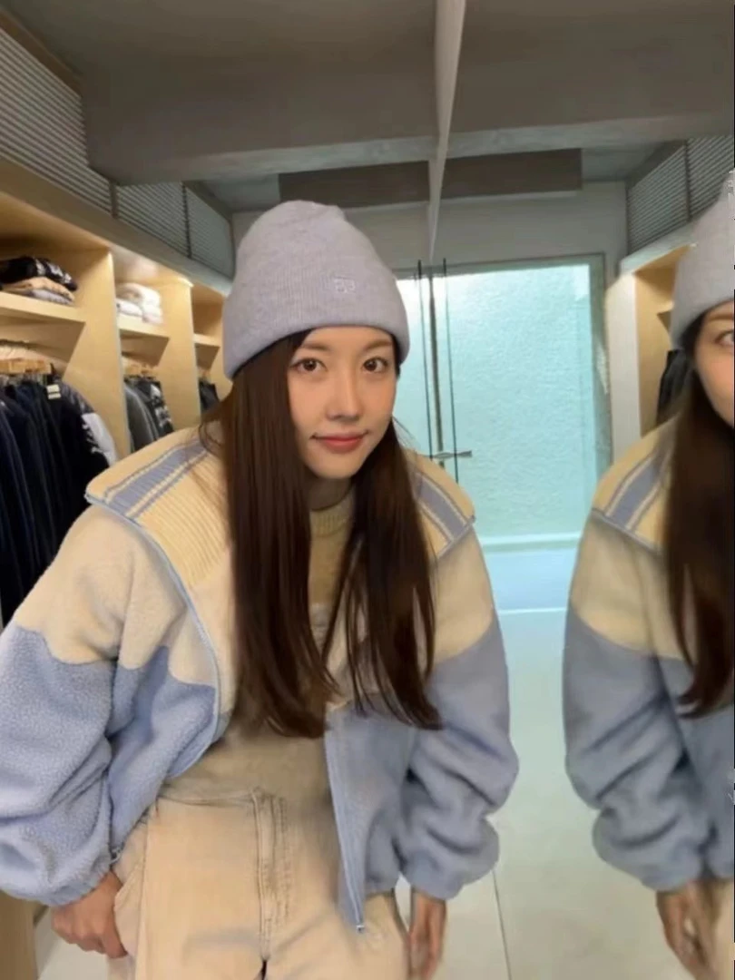 小雅姐姐 小众设计款摇粒绒撞色翻领拼接宽松拉链开衫短外套IC56