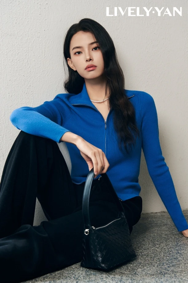 俪妍时尚修身针织开衫