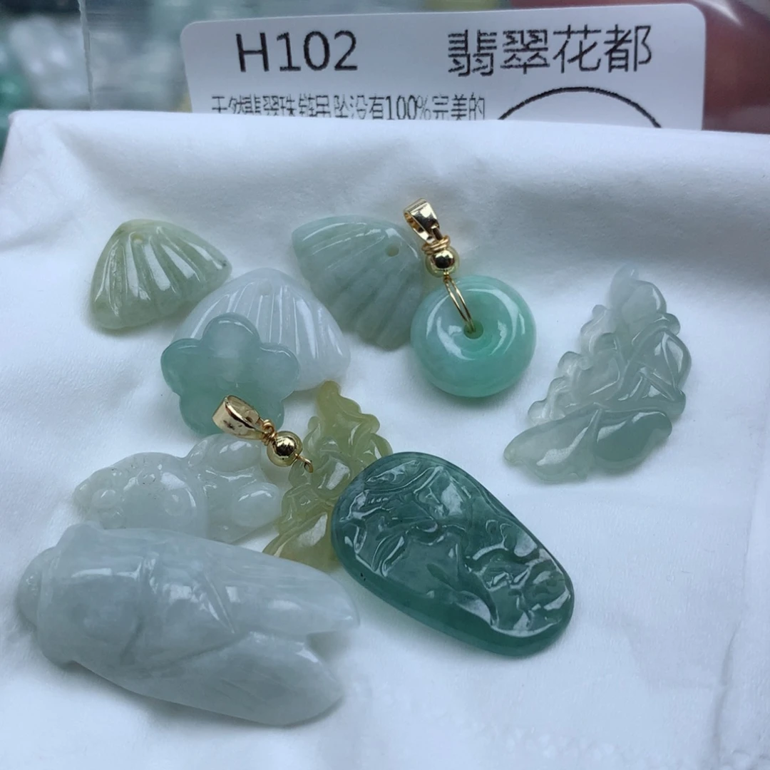 翡翠颈饰未镶嵌翡翠