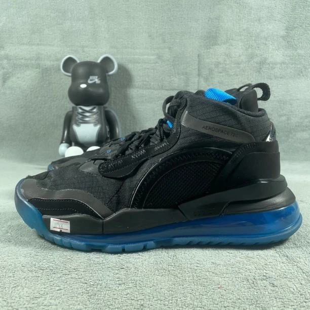 二手42.5码 Air Jordan Aerospace 720球鞋 黑 溢胶 无盒公价1089