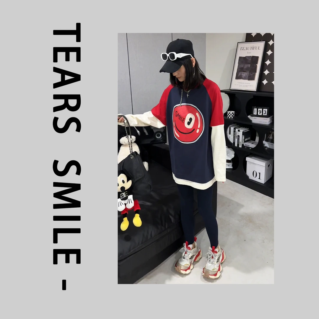 林小齐【三色微笑】全手绘笑脸图设计师款 三拼色圆领休闲长袖T恤