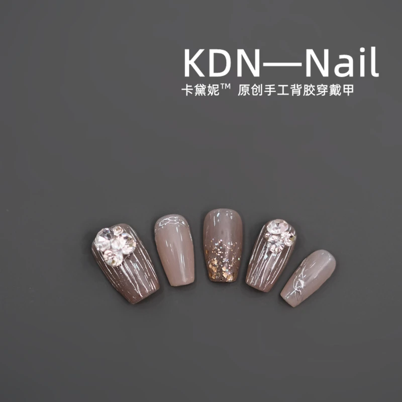 现货【茶色】新短方/中梯 拉丝手绘魔镜粉彩色波点美甲贴钻穿戴甲