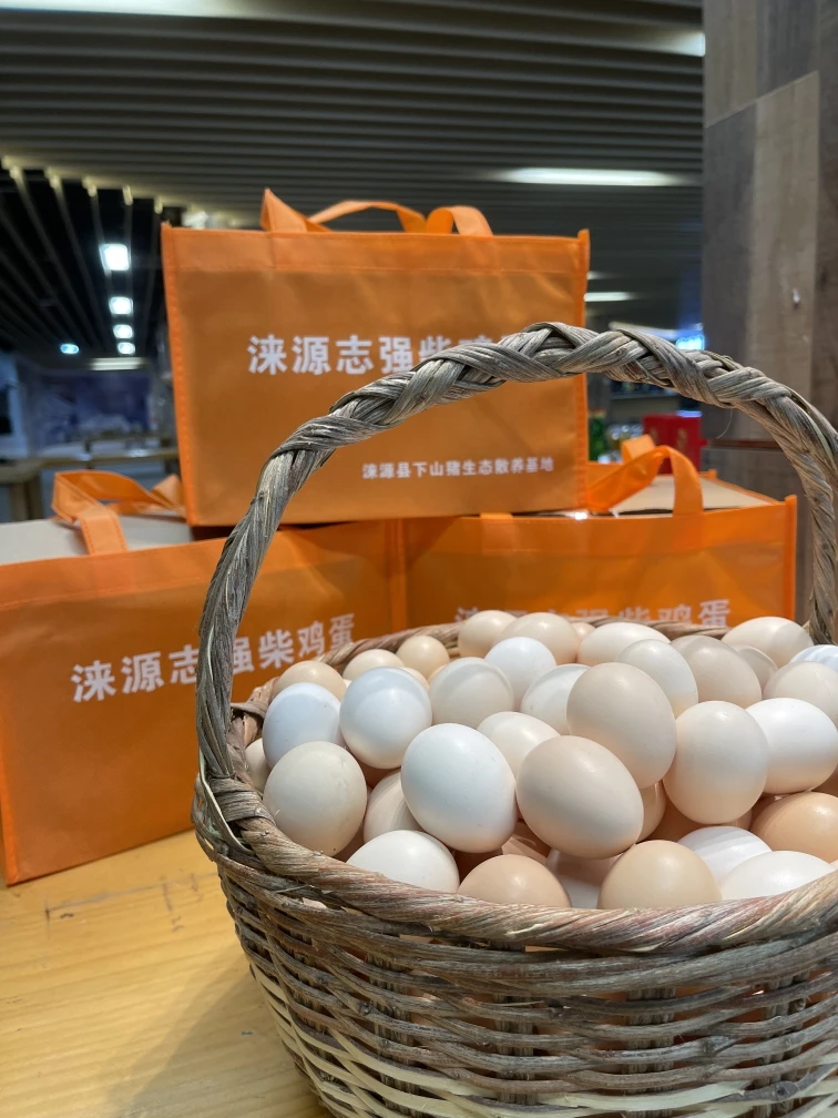 志强散养柴鸡蛋，30枚装，白壳柴鸡蛋