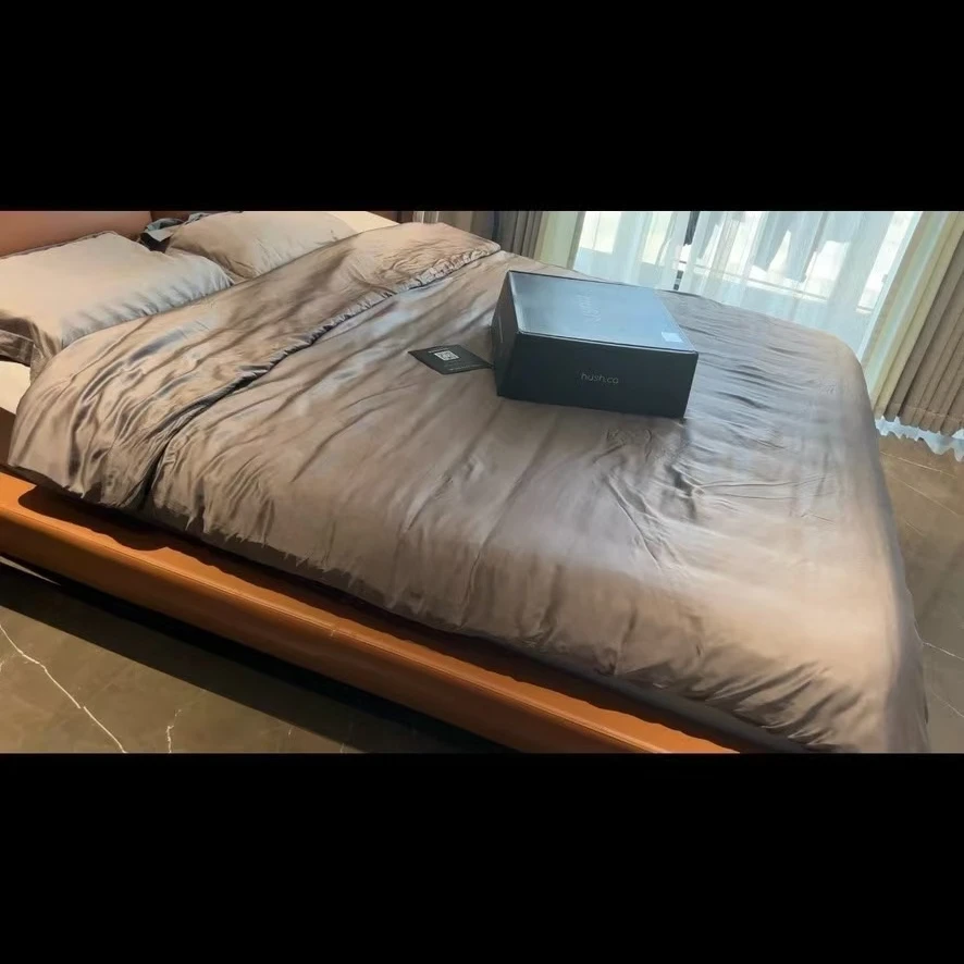 纤维简约舒适重力被子